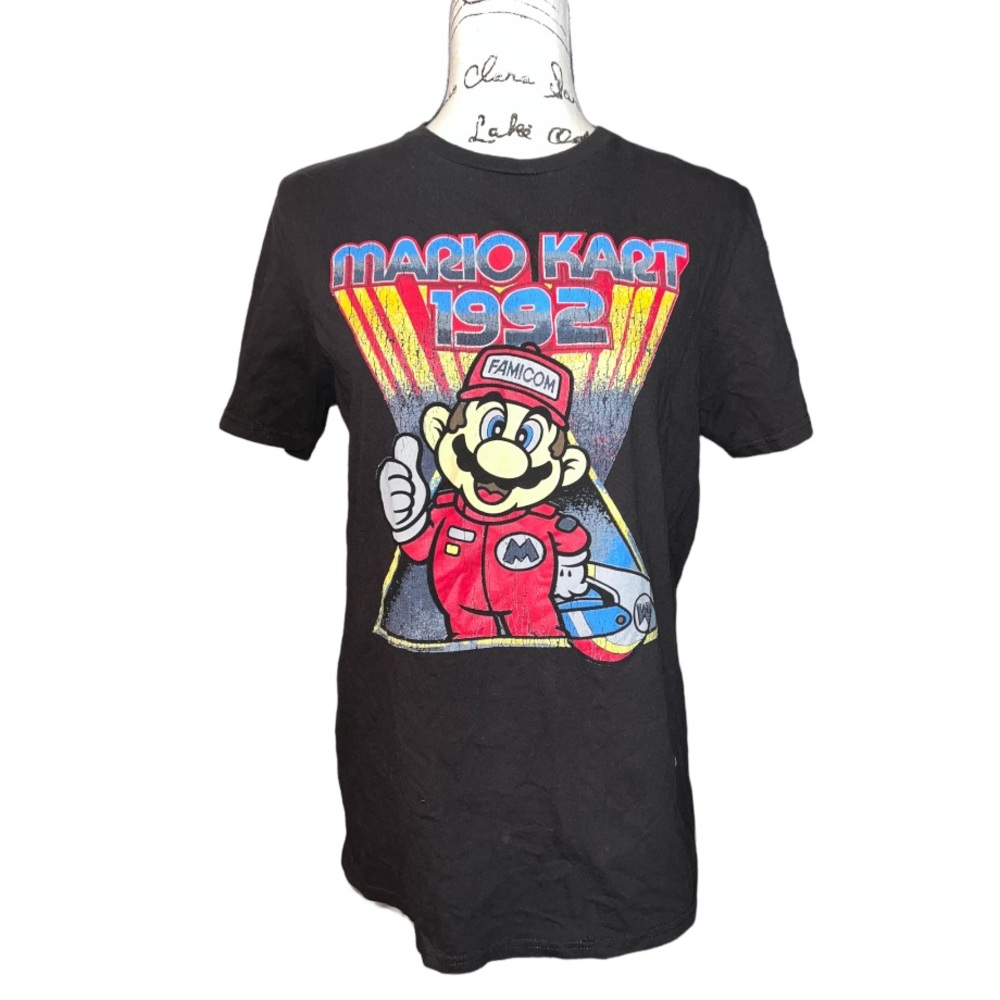 MARIO BROTHERS Mario Kart 1992 Black Short Sleeved T-Shirt Size Medium